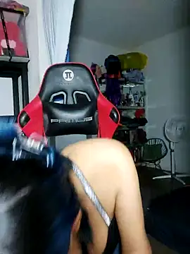 Snapshot of azulzulix chatting on 09-09-25, 02:55 azulzulix online show from 09-09-25, 02:55