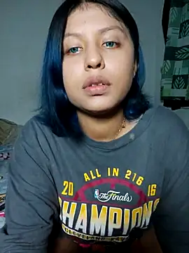 Snapshot of azulzulix chatting on 10-08-25, 01:14 azulzulix online show from 10-08-25, 01:14