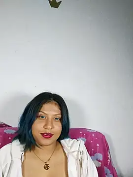 Snapshot of azulzulix chatting on 10-22-25, 01:50 azulzulix online show from 10-22-25, 01:50