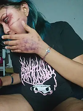 Snapshot of azulzulix chatting on 11-01-25, 02:57 azulzulix online show from 11-01-25, 02:57