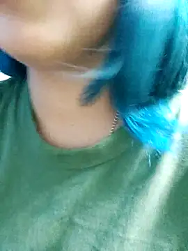 Snapshot of azulzulix chatting on 12-04-25, 02:43 azulzulix online show from 12-04-25, 02:43