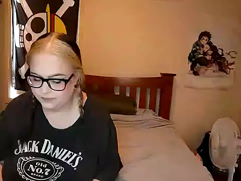 Snapshot of ChubbyBubs chatting on 02-09-25, 03:53 ChubbyBubs online show from 02-09-25, 03:53