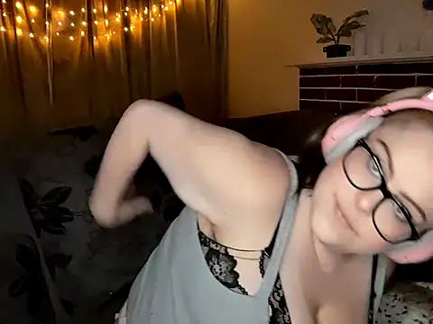 Snapshot of ChubbyBubs chatting on 02-23-25, 09:33 ChubbyBubs online show from 02-23-25, 09:33