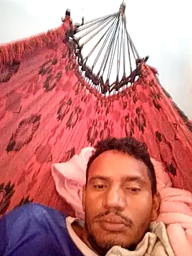 Snapshot of 68_Toni chatting on 10-25-25, 12:34 68 Toni online show from 10-25-25, 12:34