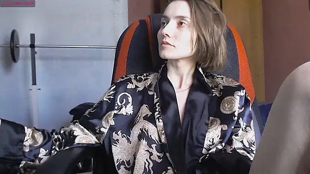 womanstrong78 online show from 03-11-25, 11:01