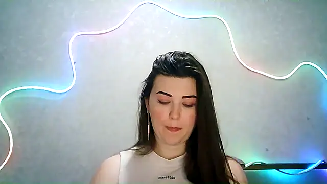 SeductiveTati online show from 09-18-25, 08:22