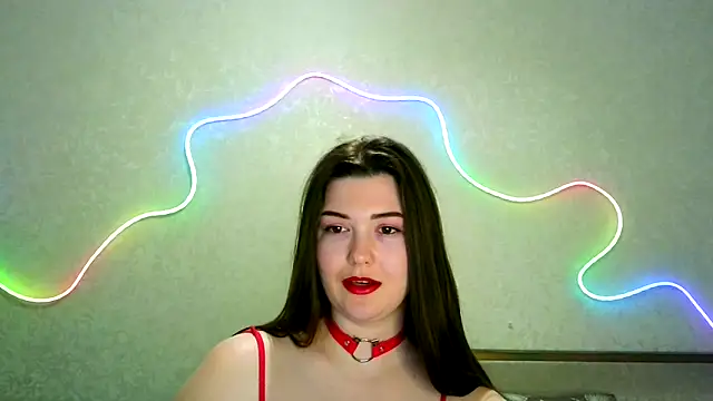 Snapshot of SeductiveTati chatting on 04-02-26, 11:24 SeductiveTati online show from 04-02-26, 11:24