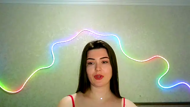 Snapshot of SeductiveTati chatting on 04-11-26, 12:15 SeductiveTati online show from 04-11-26, 12:15