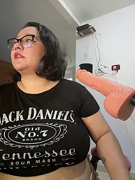 CinnamonCookiez online show from 01-02-25, 04:09