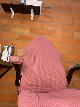 CinnamonCookiez online show from 01-17-26, 04:50