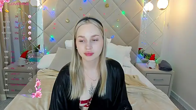 Carol  Cox online show from 01-02-25, 02:33