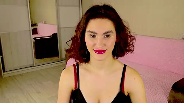 Snapshot of FridaCure chatting on 02-02-25, 07:25 FridaCure online show from 02-02-25, 07:25