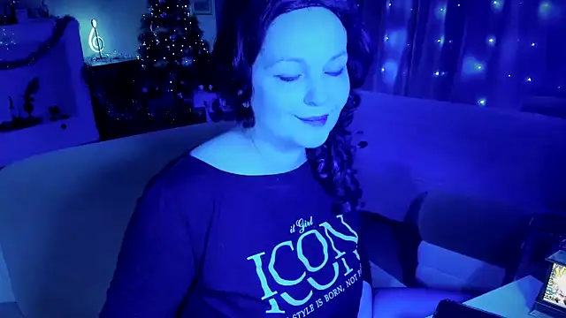 WitchBlueRose online show from 12-22-25, 06:49