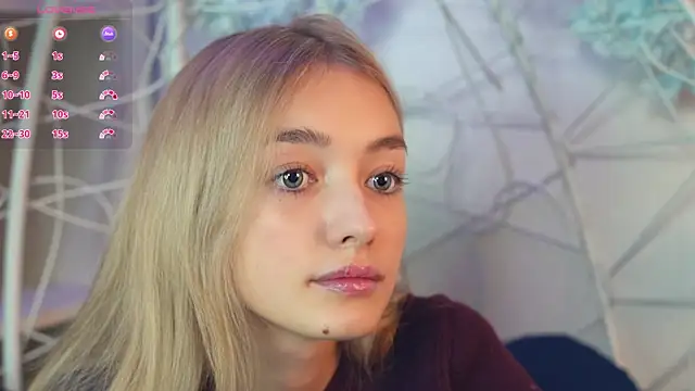 Snapshot of FlairCunard chatting on 12-13-24, 03:11 FlairCunard online show from 12-13-24, 03:11