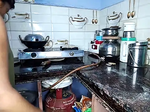 Muktha online show from 09-11-25, 03:12