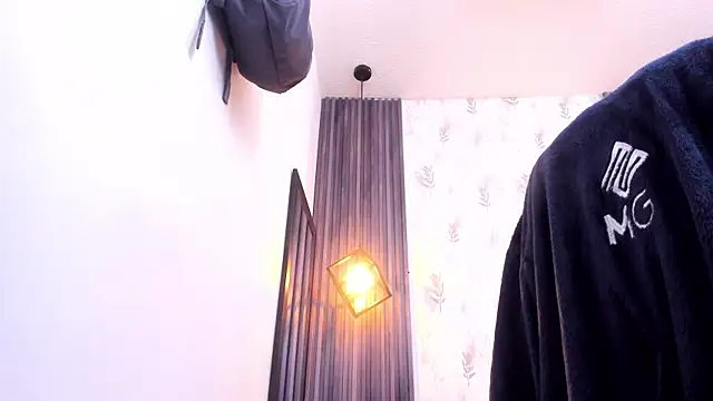 Snapshot of brigittemiller chatting on 11-12-25, 03:34 brigittemiller online show from 11-12-25, 03:34