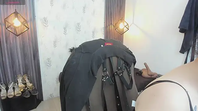 Snapshot of brigittemiller chatting on 12-04-25, 04:27 brigittemiller online show from 12-04-25, 04:27