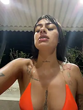 Snapshot of ZairaSofia1 chatting on 01-29-25, 01:48 ZairaSofia1 online show from 01-29-25, 01:48