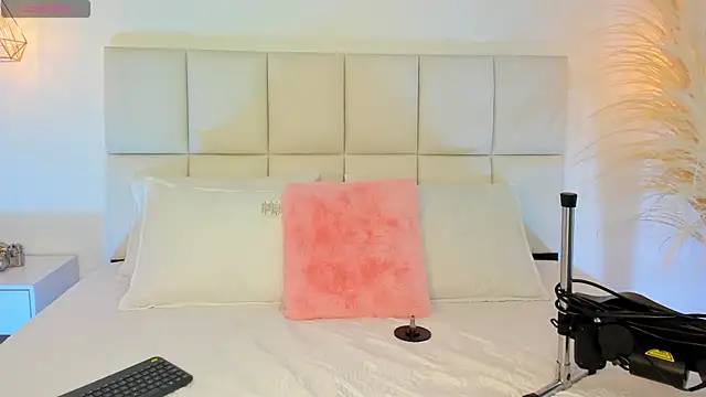 Snapshot of zoe_rivers chatting on 03-01-25, 07:15 zoe rivers online show from 03-01-25, 07:15