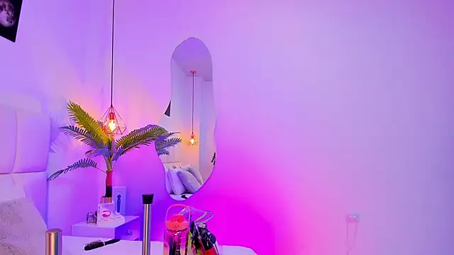 Snapshot of zoe_rivers chatting on 09-18-25, 12:34 zoe rivers online show from 09-18-25, 12:34