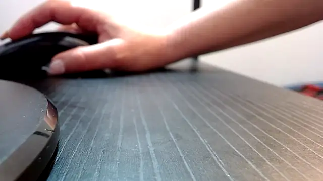 ScarletGlow1 online show from 12-27-24, 09:11