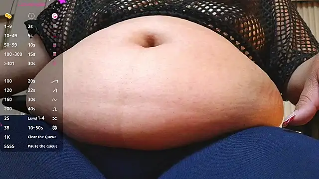 Snapshot of virtual_charm chatting on 05-18-26, 01:50 virtual charm online show from 05-18-26, 01:50