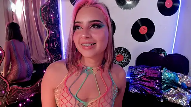  dahian14  online show from 01-31-25, 03:52