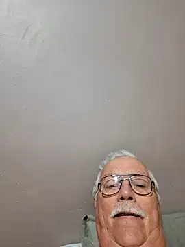 NawtyB1965 online show from 04-26-26, 04:43