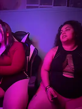 Snapshot of DatBishYouMiss chatting on 02-01-25, 06:21 DatBishYouMiss online show from 02-01-25, 06:21