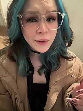 MaddisonHaas online show from 03-21-25, 11:01