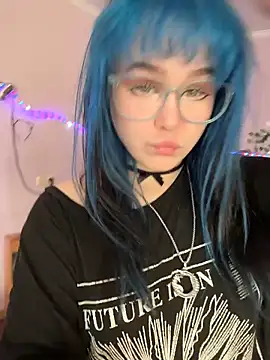 MaddisonHaas online show from 04-23-26, 01:35