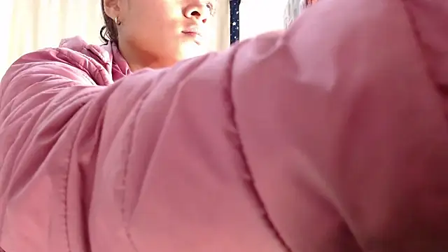 Snapshot of Samary_thomas chatting on 12-05-24, 11:51 Samary thomas online show from 12-05-24, 11:51