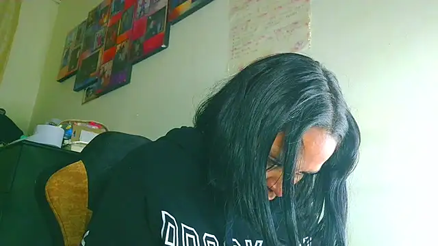 Samary thomas online show from 04-17-26, 12:24