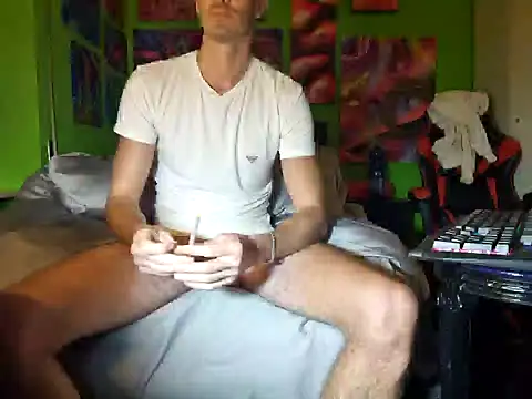 MASTERBULLY online show from 09-29-25, 05:40