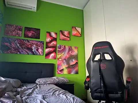 MASTERBULLY online show from 10-10-25, 10:14