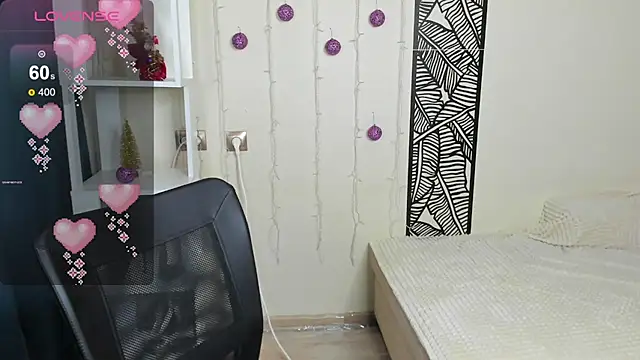 Snapshot of Angel_Jules chatting on 12-23-24, 01:08 Angel Jules online show from 12-23-24, 01:08