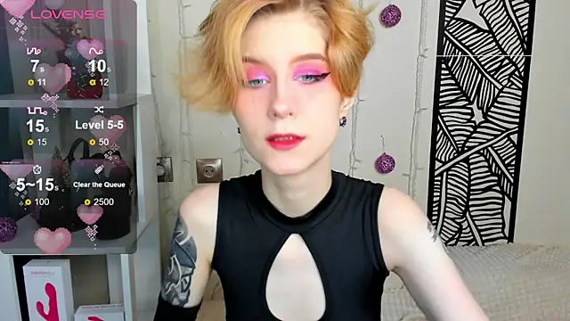 Snapshot of Angel_Jules chatting on 01-17-25, 01:25 Angel Jules online show from 01-17-25, 01:25