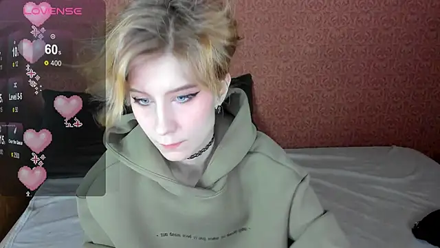 Snapshot of Angel_Jules chatting on 01-23-25, 04:30 Angel Jules online show from 01-23-25, 04:30