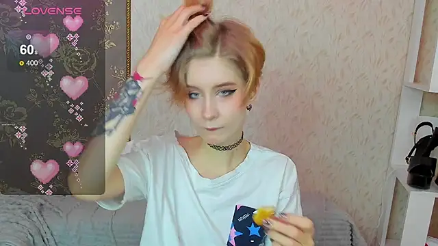 Snapshot of Angel_Jules chatting on 01-26-25, 01:20 Angel Jules online show from 01-26-25, 01:20