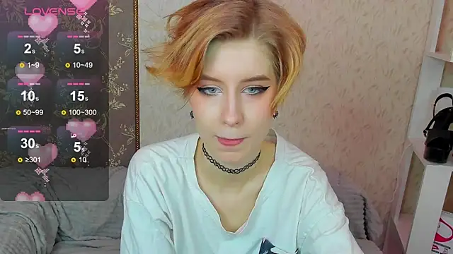 Snapshot of Angel_Jules chatting on 01-26-25, 04:30 Angel Jules online show from 01-26-25, 04:30