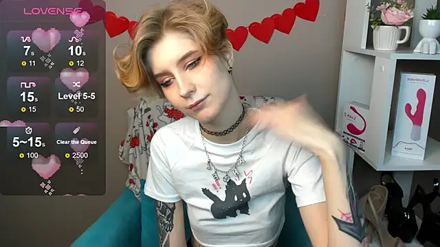 Snapshot of Angel_Jules chatting on 02-17-25, 04:09 Angel Jules online show from 02-17-25, 04:09