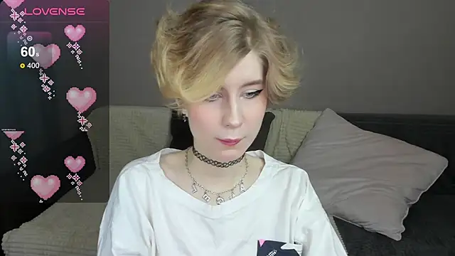 Snapshot of Angel_Jules chatting on 02-21-25, 01:00 Angel Jules online show from 02-21-25, 01:00