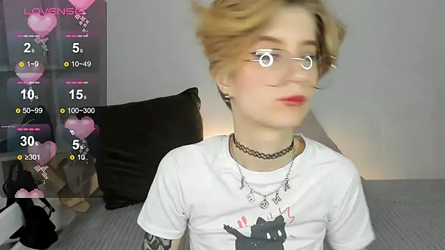 Snapshot of Angel_Jules chatting on 02-26-25, 07:09 Angel Jules online show from 02-26-25, 07:09