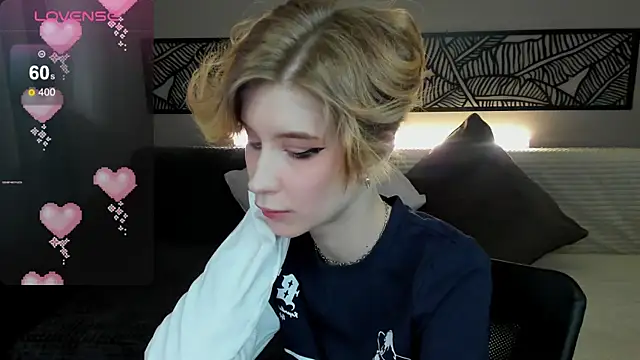 Snapshot of Angel_Jules chatting on 03-07-25, 04:02 Angel Jules online show from 03-07-25, 04:02