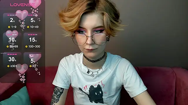 Snapshot of Angel_Jules chatting on 03-14-25, 04:10 Angel Jules online show from 03-14-25, 04:10