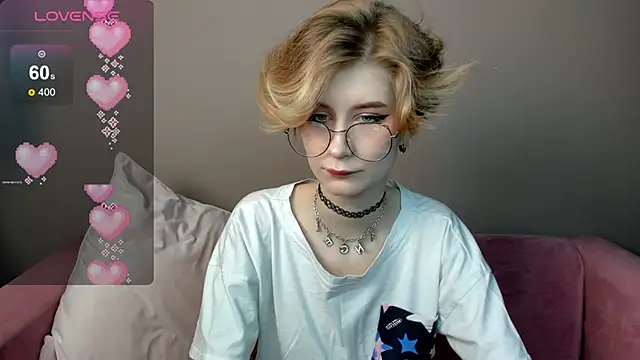 Snapshot of Angel_Jules chatting on 03-23-25, 12:58 Angel Jules online show from 03-23-25, 12:58