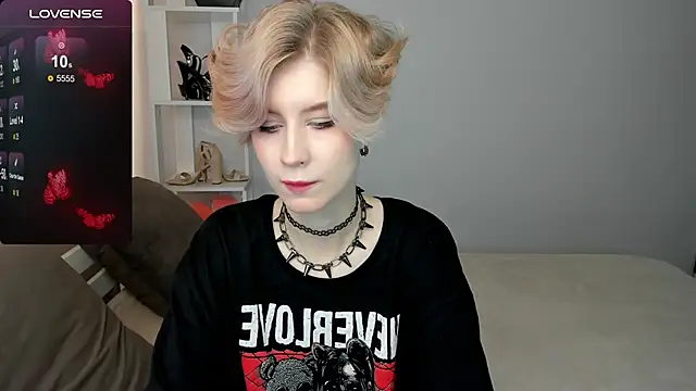 Snapshot of Angel_Jules chatting on 09-11-25, 01:06 Angel Jules online show from 09-11-25, 01:06