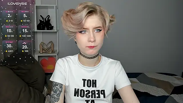 Snapshot of Angel_Jules chatting on 09-23-25, 12:46 Angel Jules online show from 09-23-25, 12:46