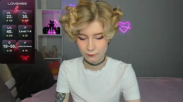 Snapshot of Angel_Jules chatting on 10-04-25, 12:19 Angel Jules online show from 10-04-25, 12:19