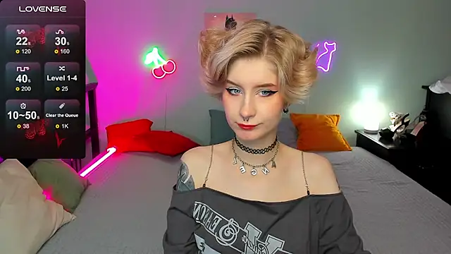 Snapshot of Angel_Jules chatting on 10-11-25, 12:32 Angel Jules online show from 10-11-25, 12:32